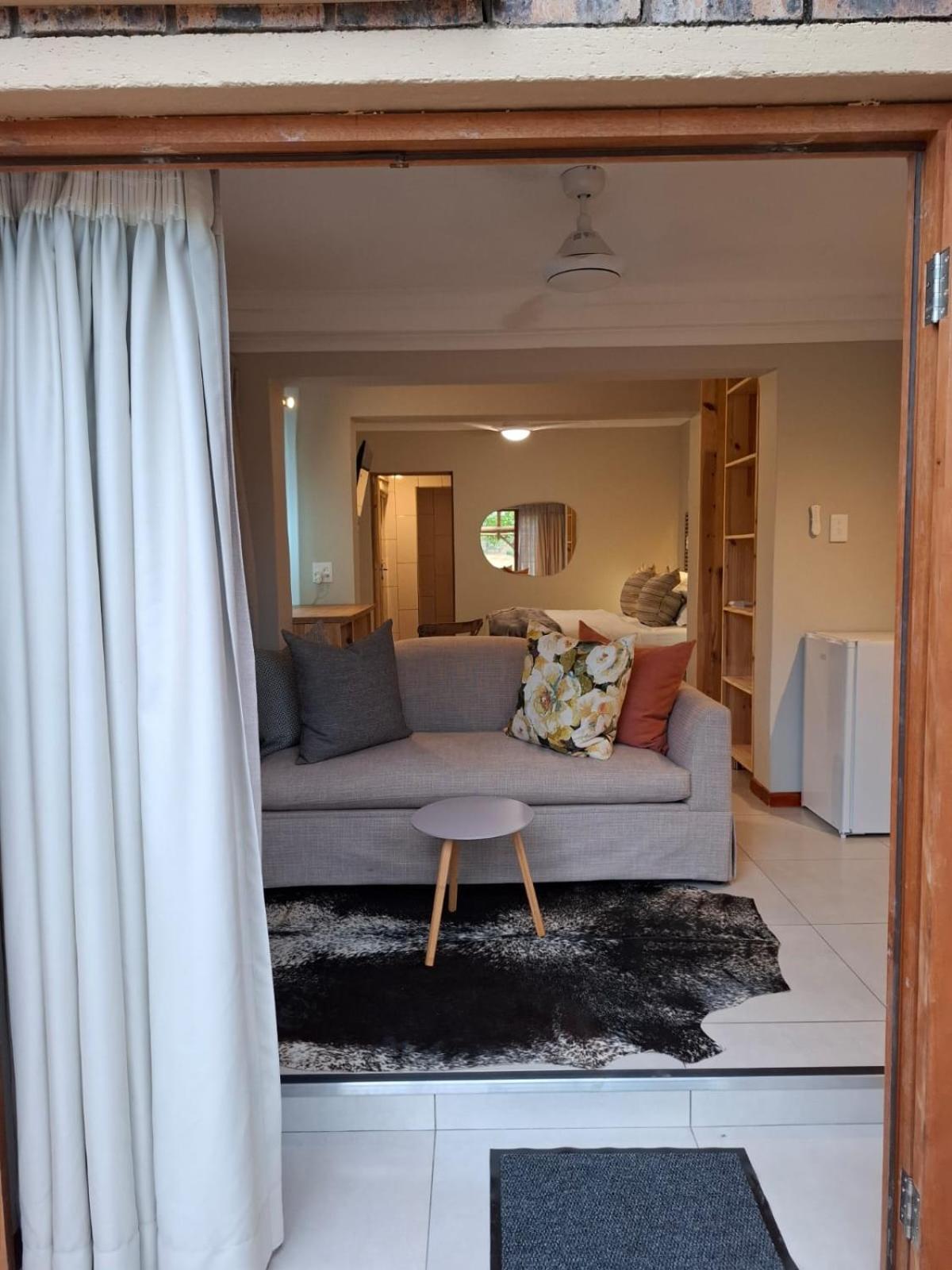 Kruger Riverside Lodge - No Load-Shedding Marloth Park Eksteriør bilde